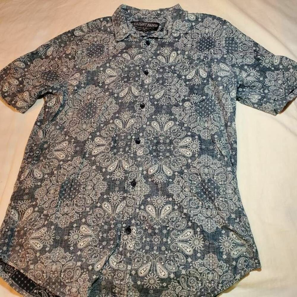 Straight Faded Mens Button Front Shirt Blue Cotton Paisley Short Sleeve Pocket M